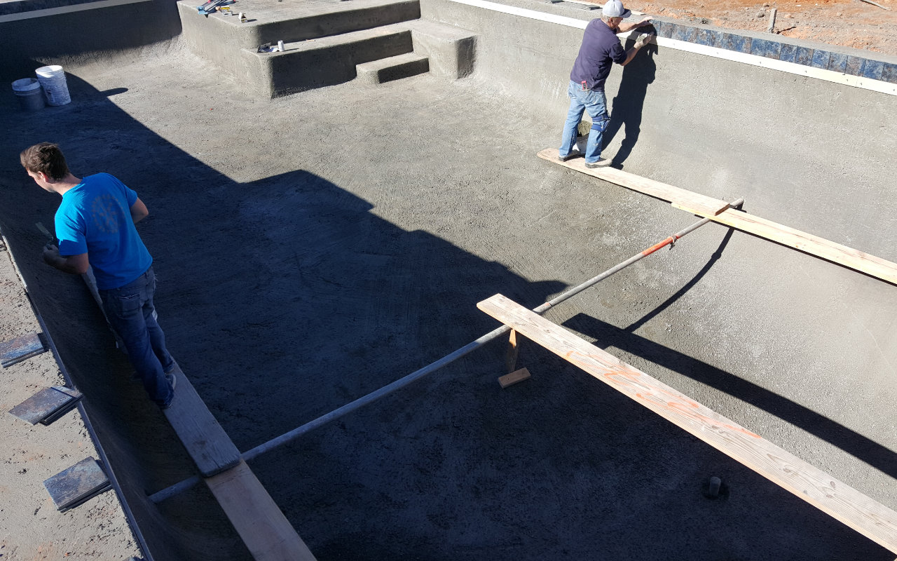 St George Pools - Custom Pool Tile