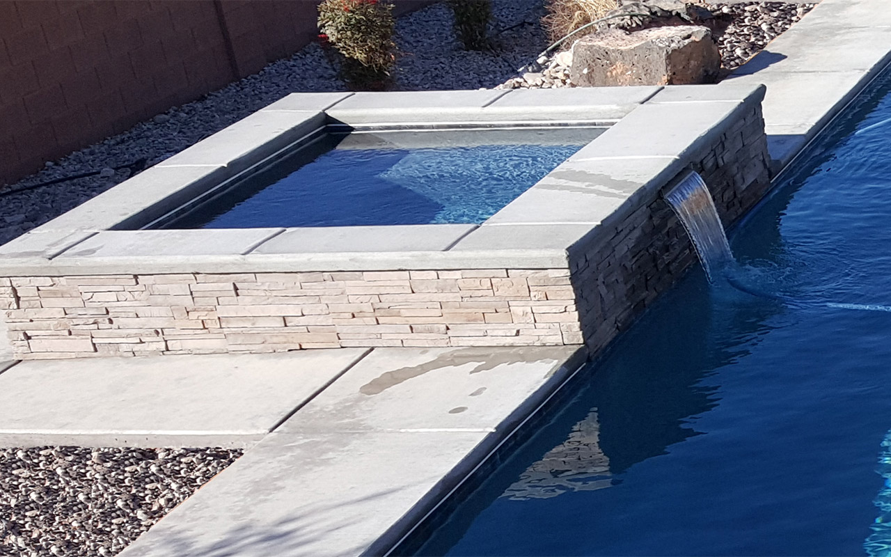 St George Pools - Spill-over Hot Tub / Spa